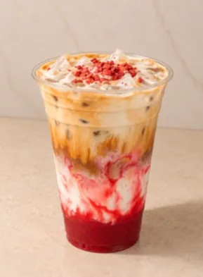 Fresas Con Crema Latte at La Cafeteria